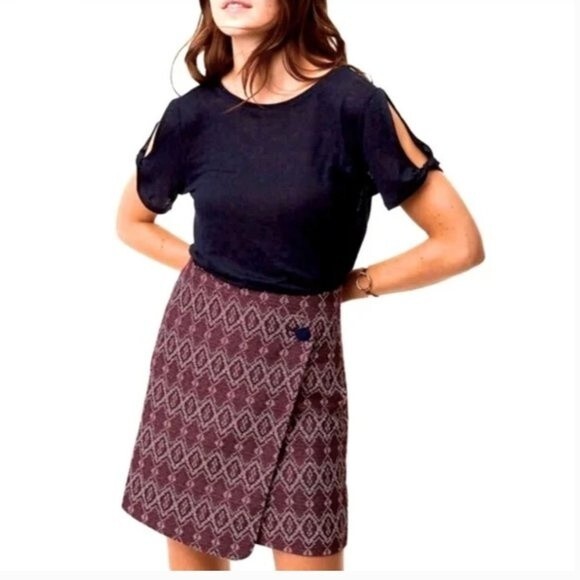 LOFT Faux-Wrap Skirt, Burgundy Maroon Tapestry, Size 6 - Picture 1 of 7